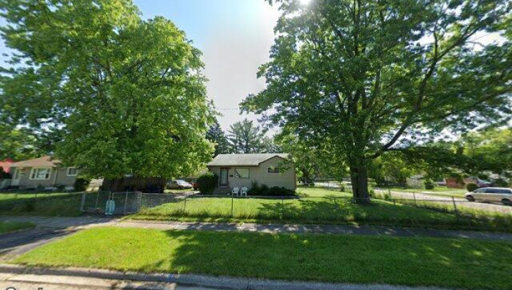 1945 creek rd, waukegan, il 60087