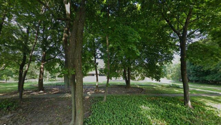 1445 sheridan rd, highland park, il 60035