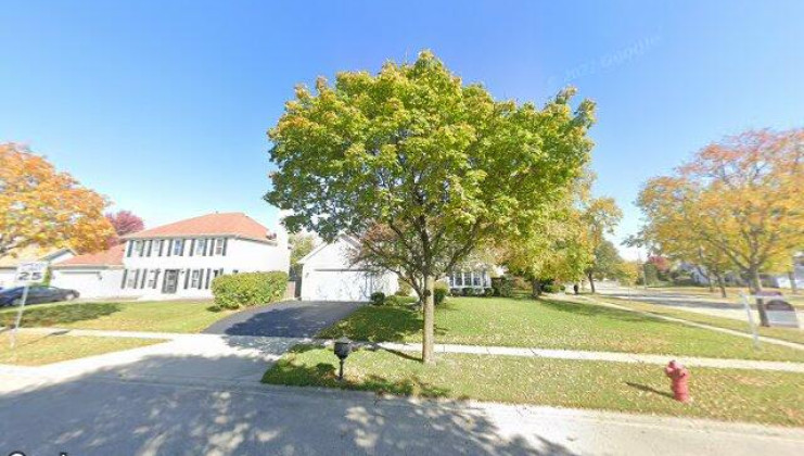 1860 peach tree ln, algonquin, il 60102