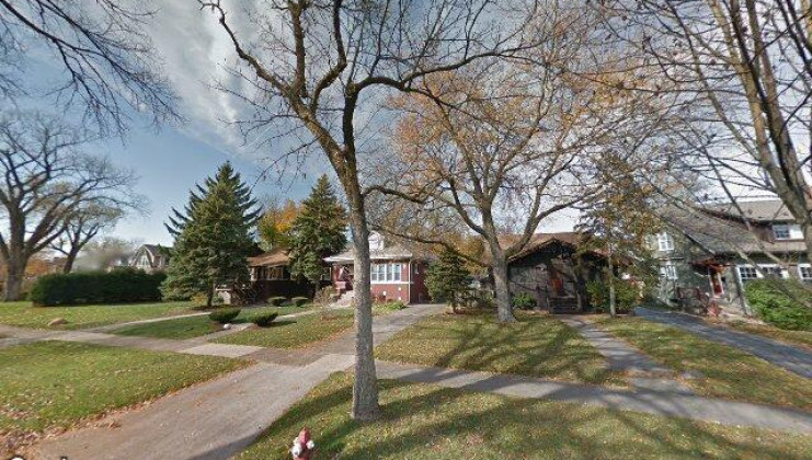 284 addison rd, riverside, il 60546