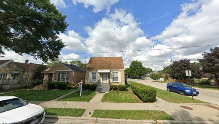 3758 n pacific ave, chicago, il 60634