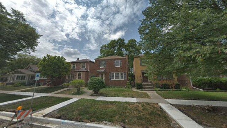 3240 elm ave, brookfield, il 60513