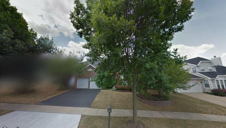 11 buckskin ln, streamwood, il 60107