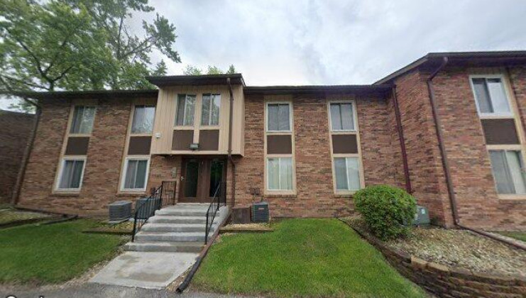 722 e glenwood dyer rd #2c, glenwood, il 60425