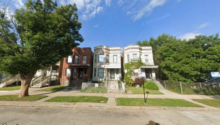 7118 s ingleside ave, chicago, il 60619