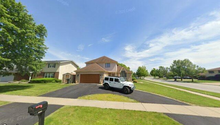 2721 lighthouse ct, lynwood, il 60411