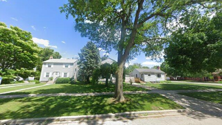 2341 s 12th ave, broadview, il 60155