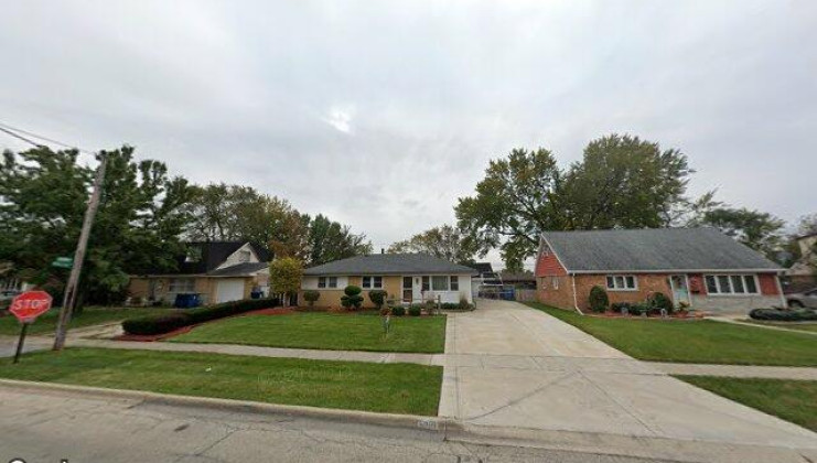 6901 olympic dr, bridgeview, il 60455