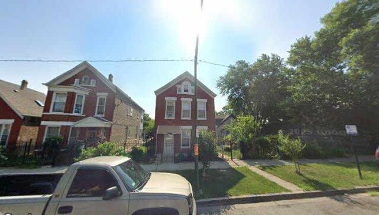 2851 s drake ave, chicago, il 60623
