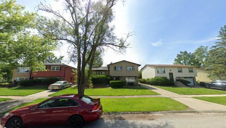 20030 lakewood ave, lynwood, il 60411