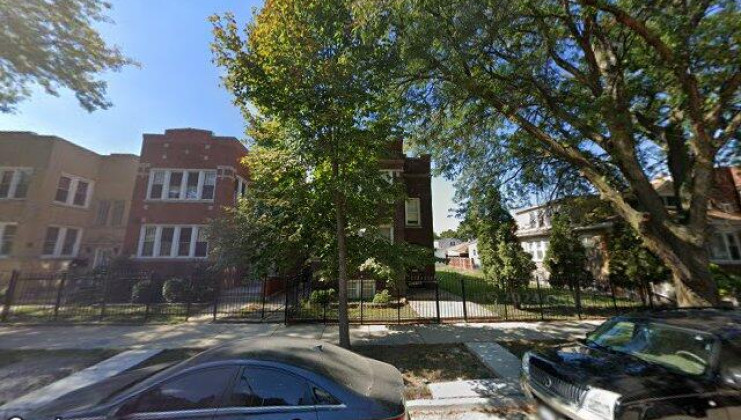 6142 s whipple, chicago, il 60629