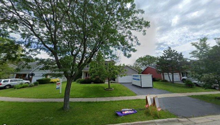 1441 loch lomond dr, crystal lake, il 60014