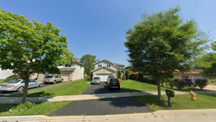 416 e lorraine ave , addison, il 60101