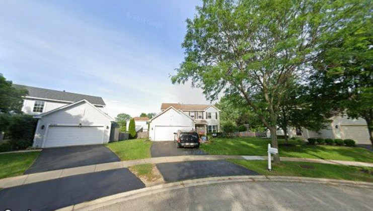 2775 olympic ct, aurora, il 60503