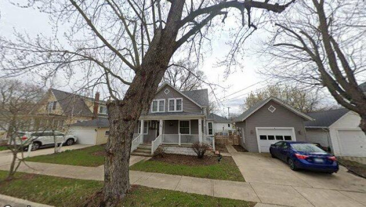 12 north st, east dundee, il 60118