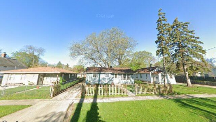 222 n kendall st, aurora, il 60505