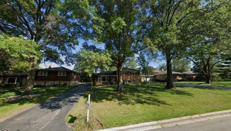 6852 w park lane dr, palos heights, il 60463