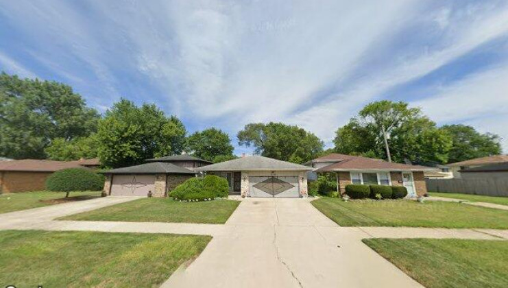 15133 university ave, dolton, il 60419