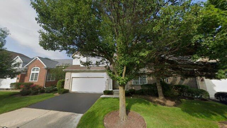 2081 n inverness dr, vernon hills, il 60061
