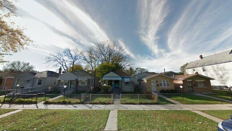 7948 s lowe ave, chicago, il 60620