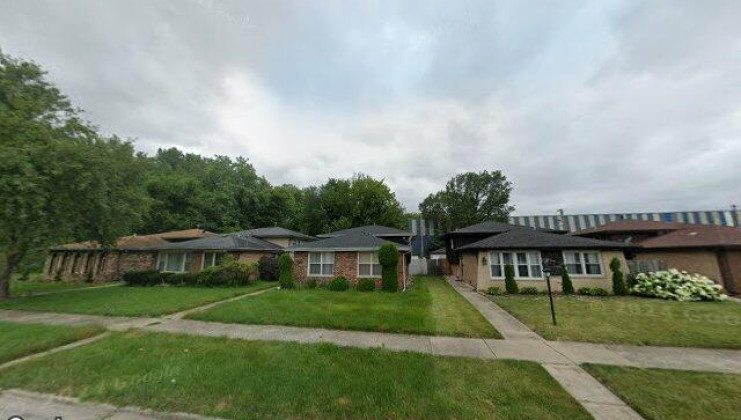 14120 s bensley ave, burnham, il 60633