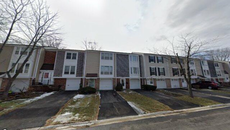 2141 greystone pl, hoffman estates, il 60169