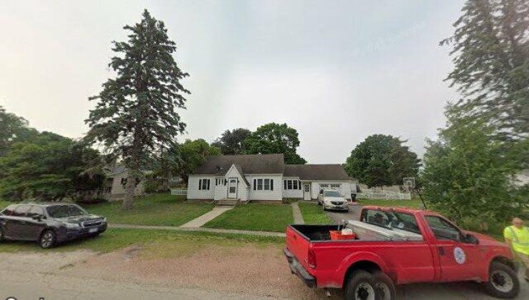 102 e taylor st, newark, il 60541