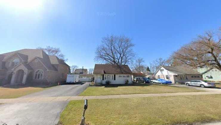 8924 austin ave, oak lawn, il 60453
