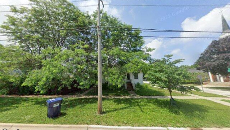 1102 s cora st, des plaines, il 60016