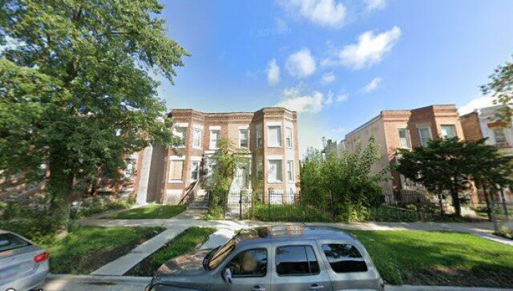 4944 w fulton st, chicago, il 60644