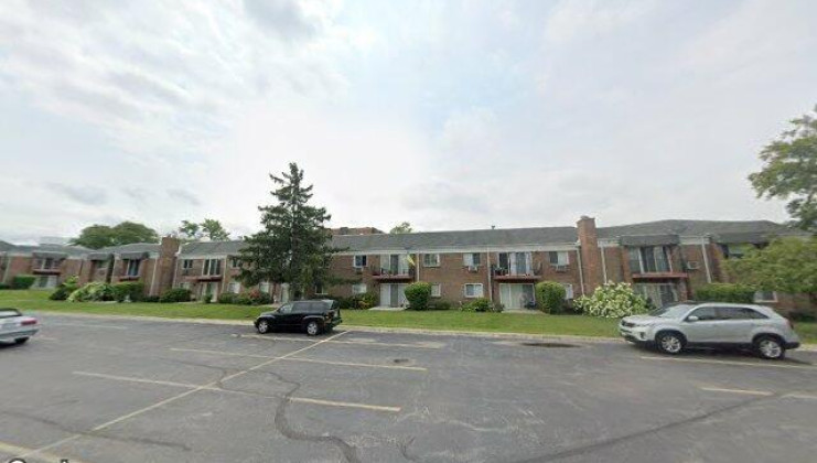 10389 dearlove rd apt 1e, glenview, il 60025