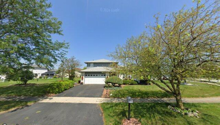 17612 surrey ln, hazel crest, il 60429