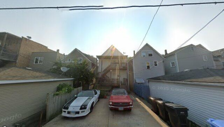 1714 n troy st, chicago, il 60647