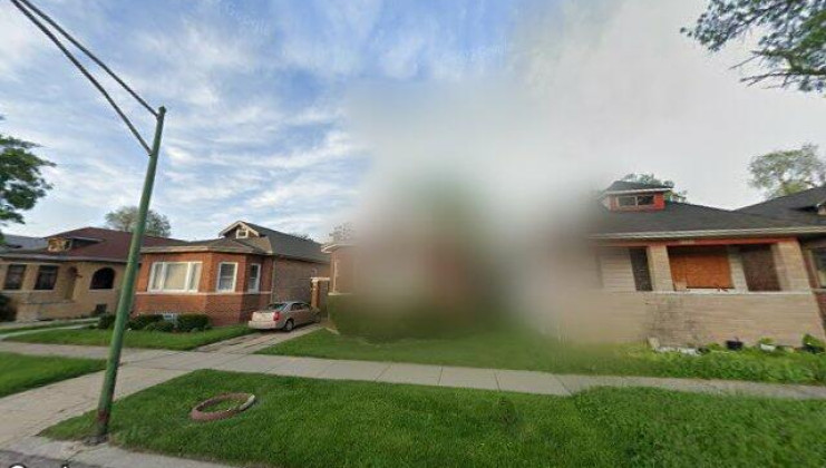 8233 s dante ave, chicago, il 60619
