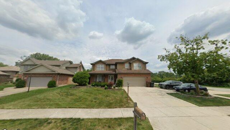 5030 arrowhead trace, oak forest, il 60452