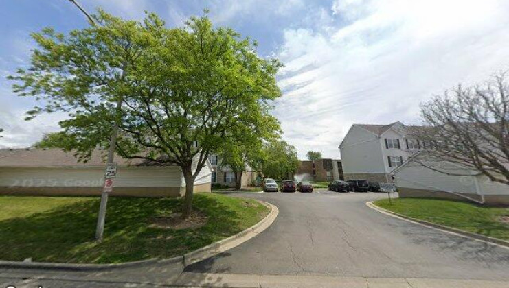 153 n waters edge dr #f, glendale heights, il 60139