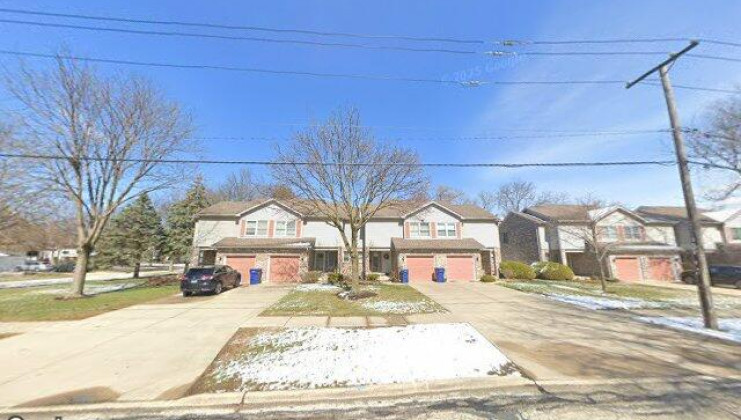 514 e highland ave, villa park, il 60181