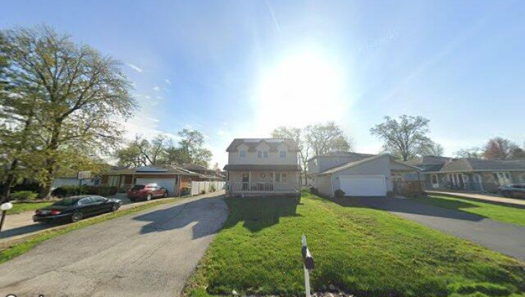 4023 1/2 n grant st, westmont, il 60559