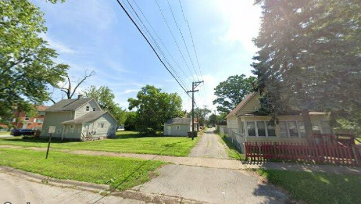 1833 170th st, calumet park, il 60429