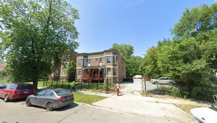 7306 s stewart ave, chicago, il 60621