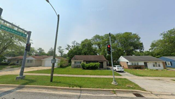 303 sauk trl, park forest, il 60466