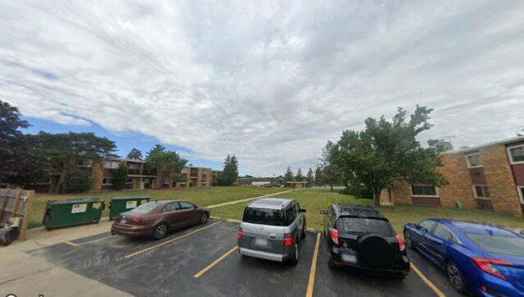 212b collen dr #210, lombard, il 60148