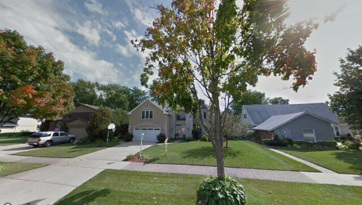 1607 e barberry ln, mount prospect, il 60056