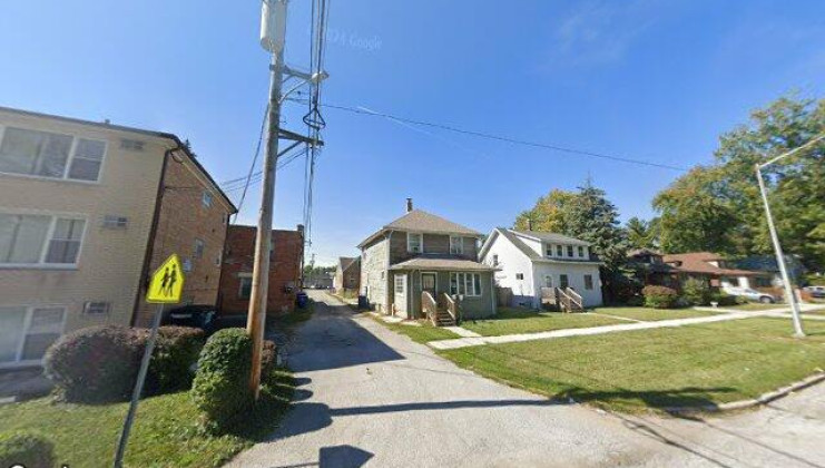 12244 gregory st, blue island, il 60406