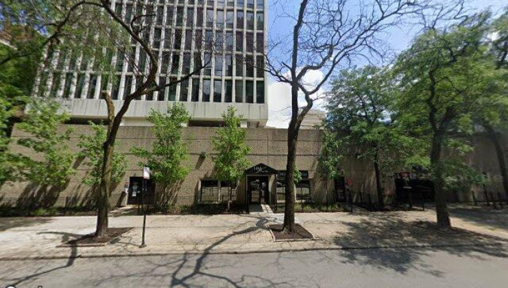1 e scott unit 2204, chicago, il 60610
