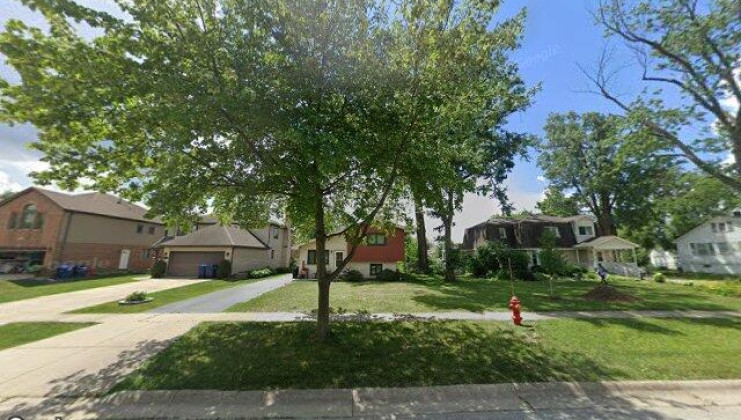 1723 farwell ave, des plaines, il 60018