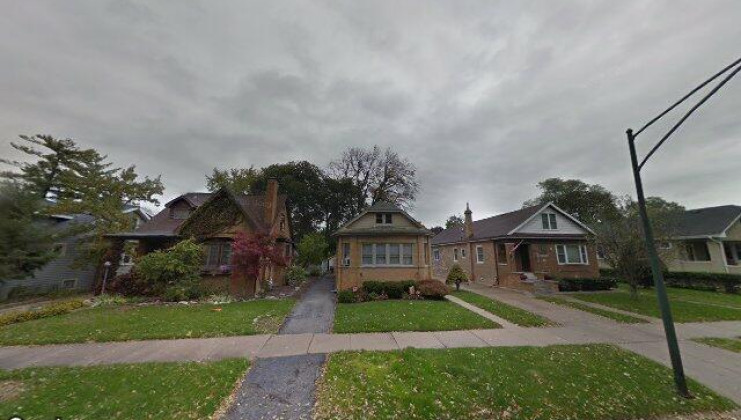 6083 n newburg ave, chicago, il 60631