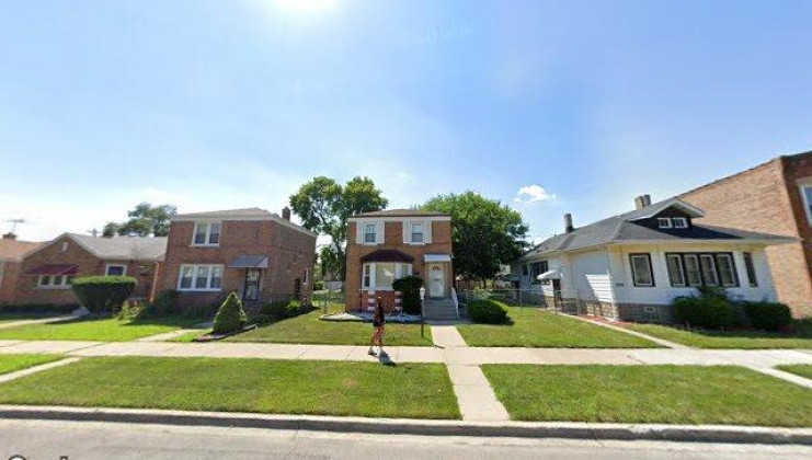 10018 s emerald ave, chicago, il 60628