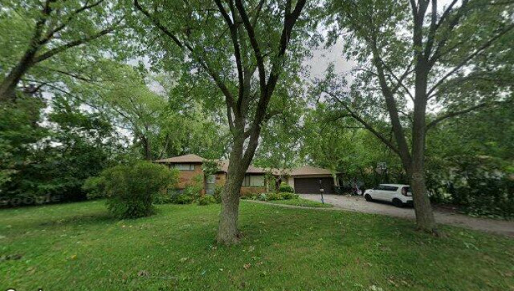 3105 longfellow ave, hazel crest, il 60429