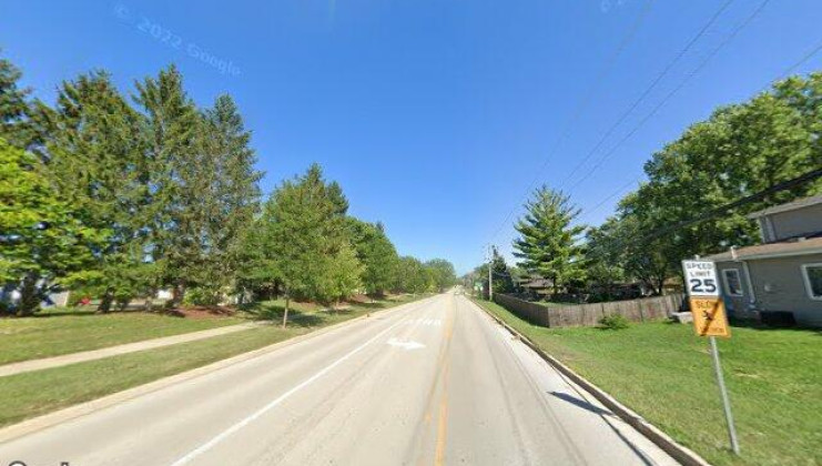 9s110 lake dr bldg 14 #202, willowbrook, il 60527